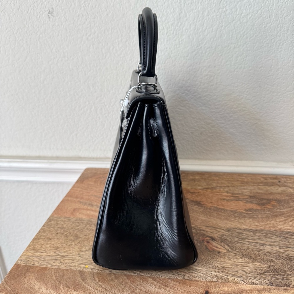 *READ LEATHER INSIDE & OUT | Black 28 Belted Smooth Leather Top Handle Bag - Picture 3 of 12